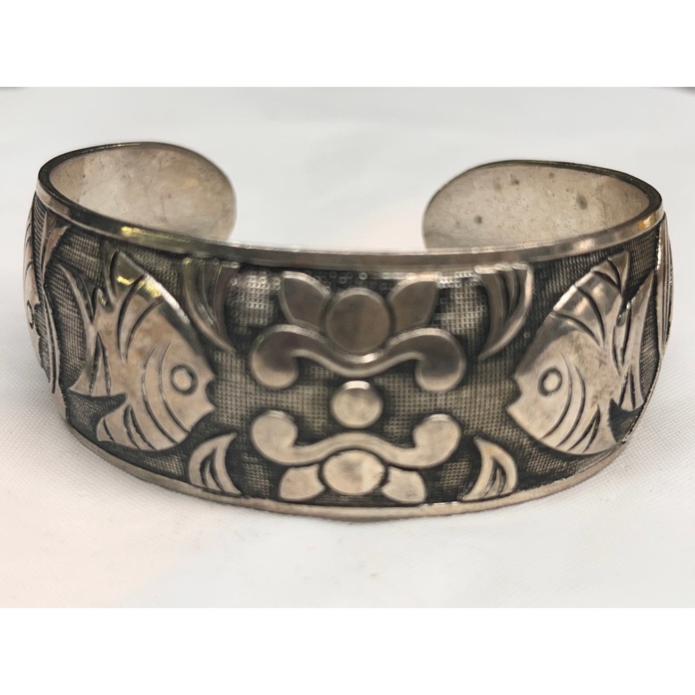 Vintage Beautiful Chinese Silver Angelfish Cuff Bracelet With Hallmarks